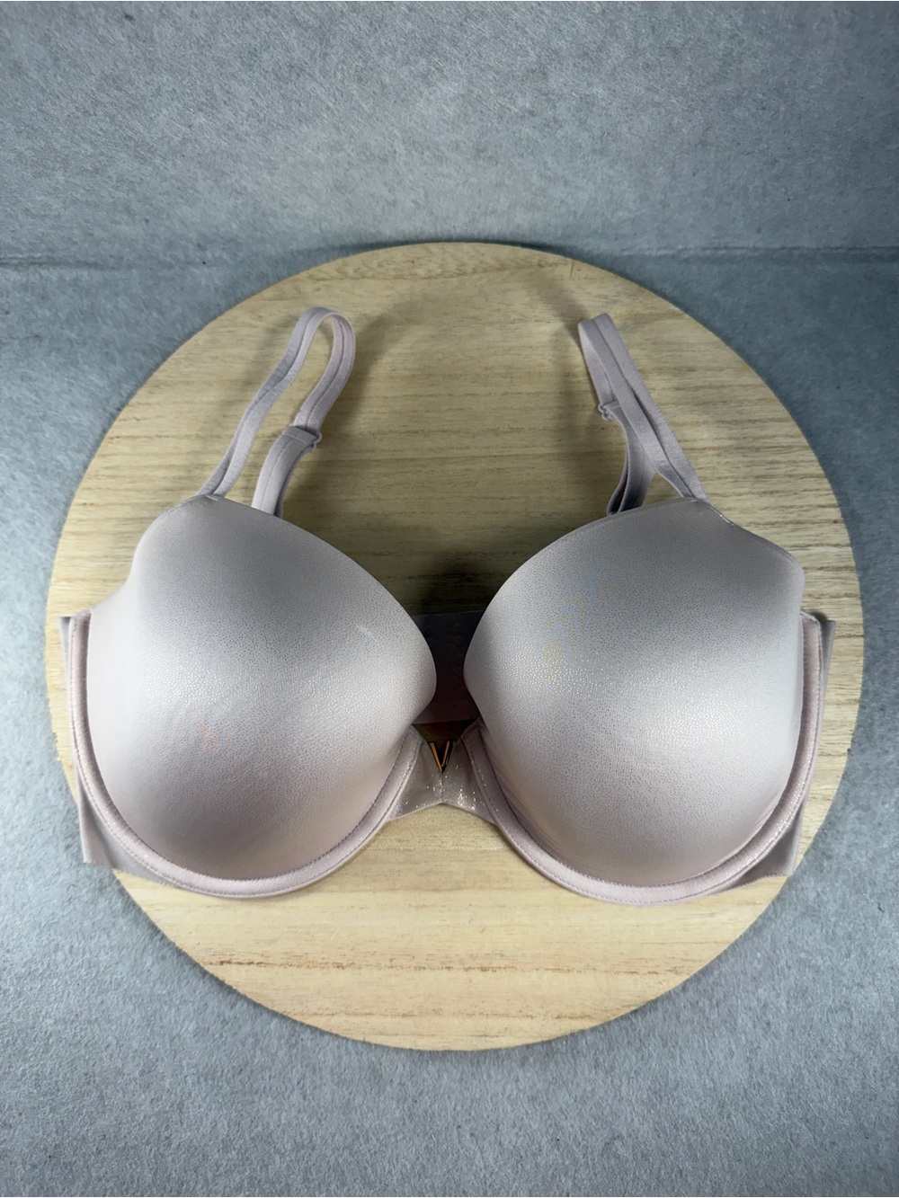 Victoria's Secret Light Pink Smooth T-Shirt Bra
